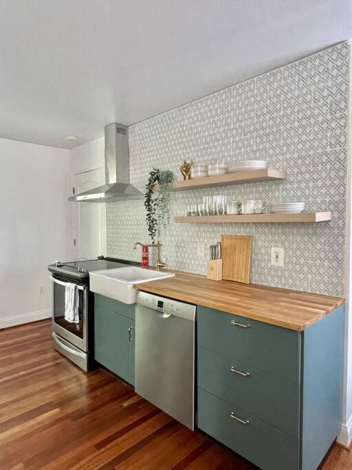 Brand New, Cozy, Modern, One-Bedroom Apartment 福尔斯彻奇 外观 照片